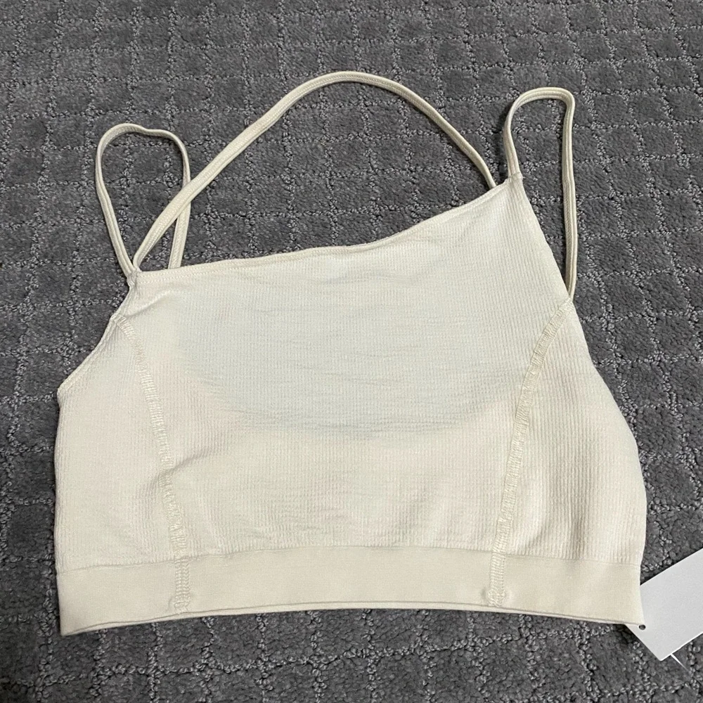 Out From Under Lucky Seamless Asymmetrical Bra Top NWT Size XS/S - Ivory - Picture 6 of 9